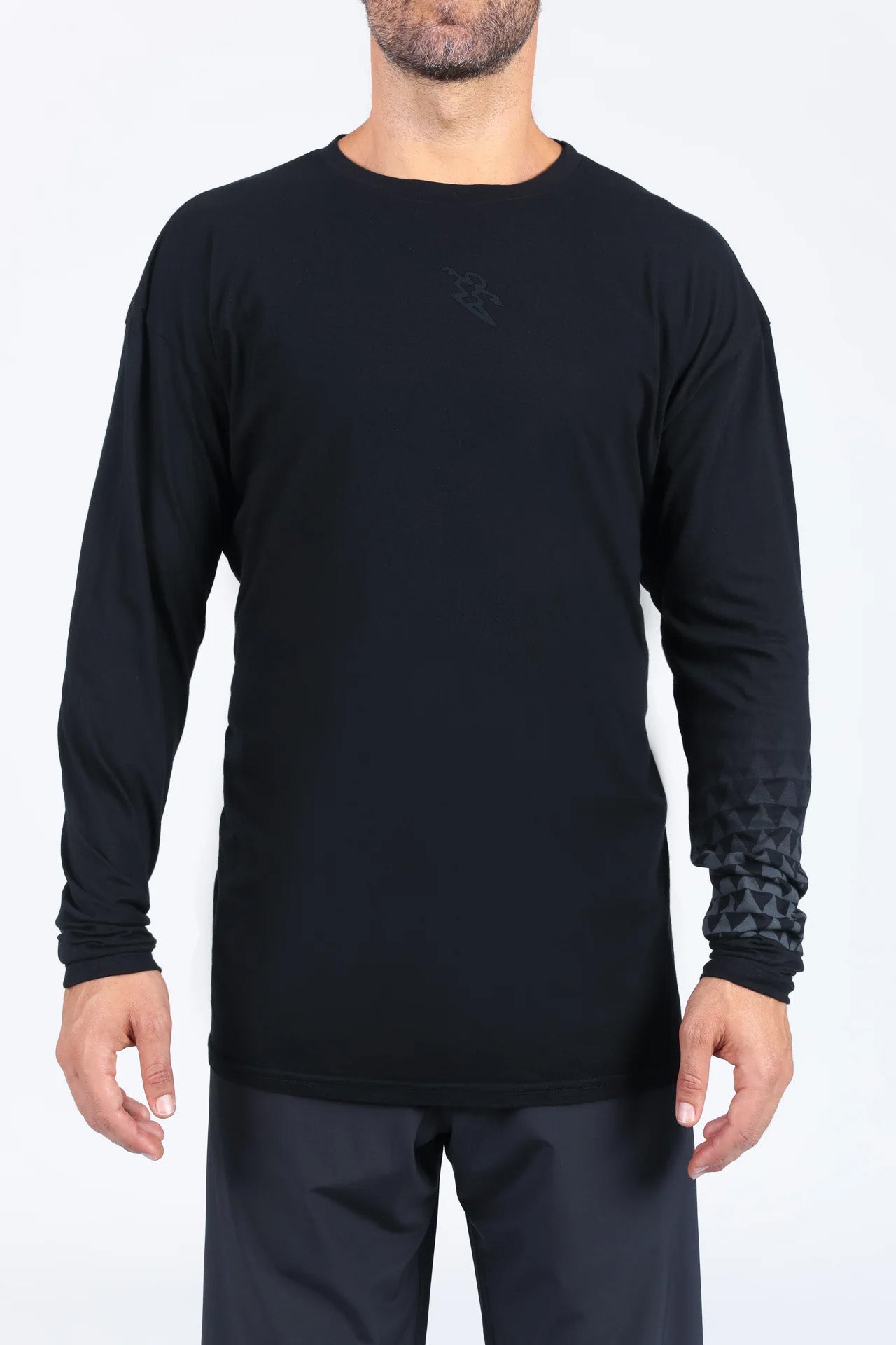 SHARK TOOTH RELAXED LONG SLEEVE - BLACK/DARK GREY