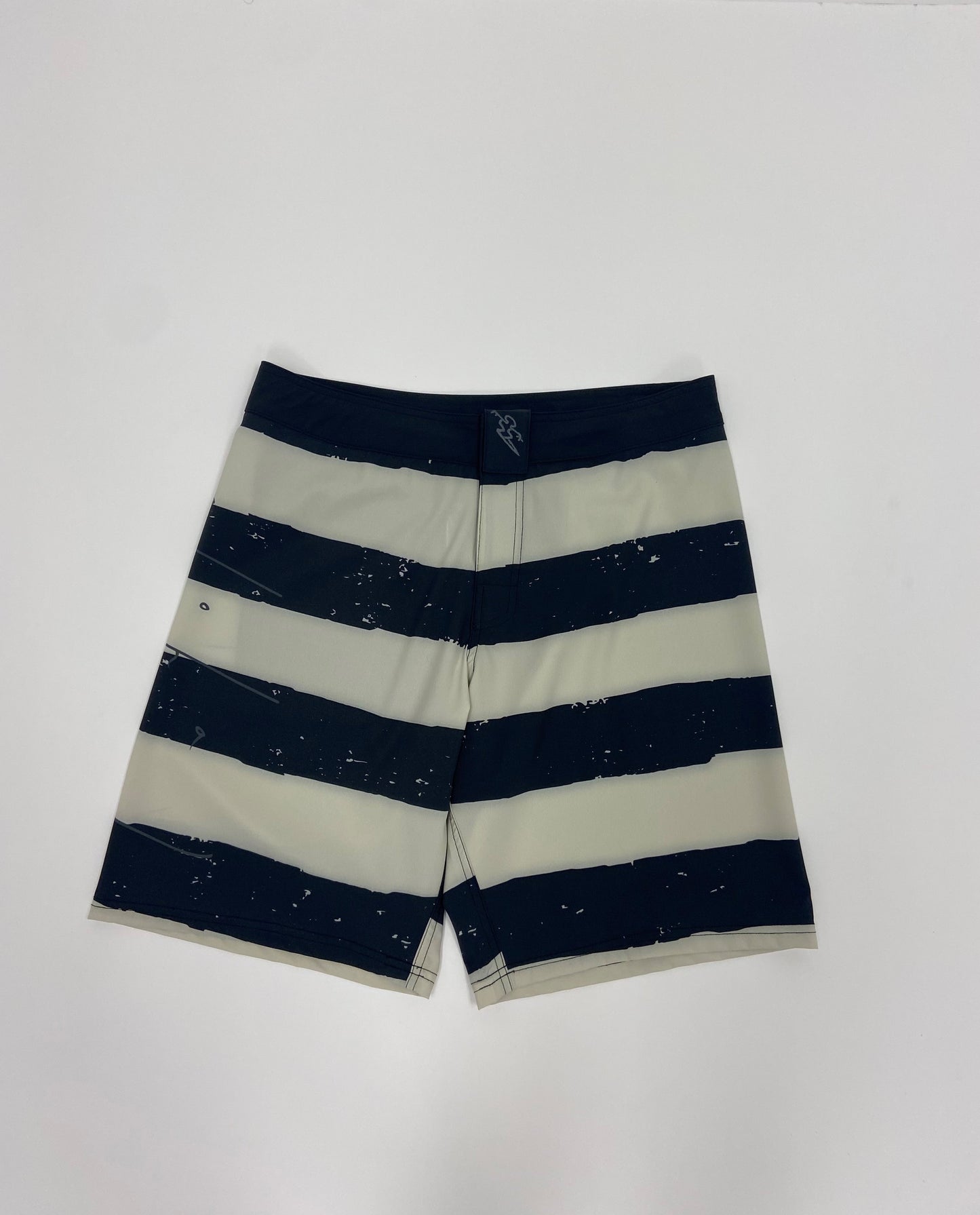 HORIZONTAL HYBRID SHORT - BLACK/WHITE