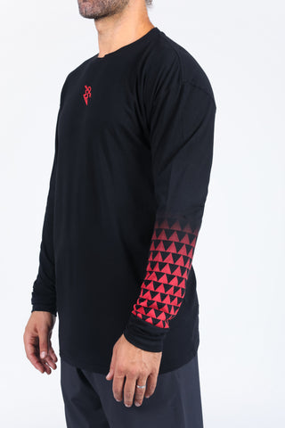 SHARK TOOTH RELAXED LONG SLEEVE - BLACK/RED