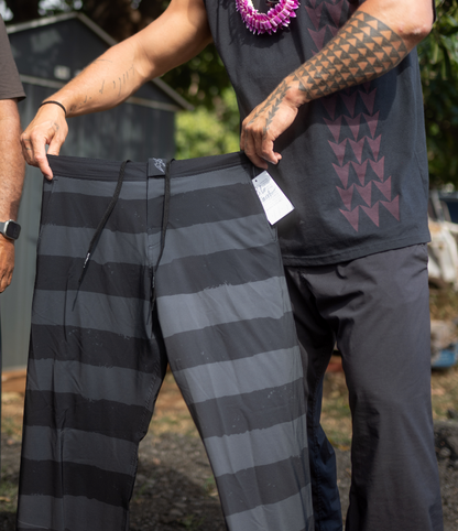 HORIZONTAL STRIPE PANT BLACK GREY