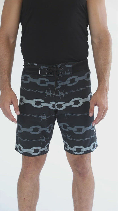 BLACK CHAIN BOARDSHORT