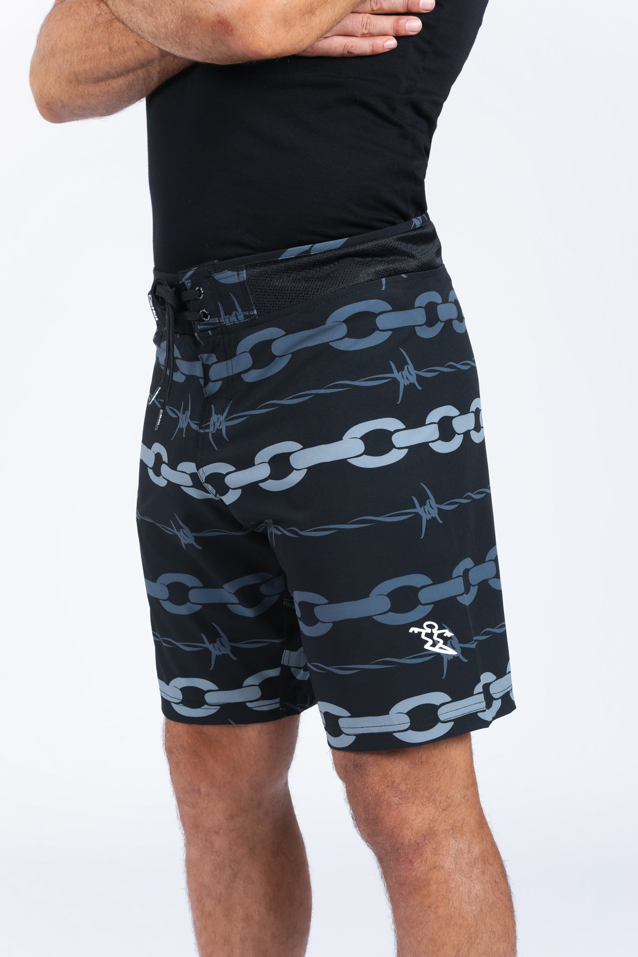 BLACK CHAIN BOARDSHORT